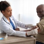 NP giving patient Pneumonia vaccine